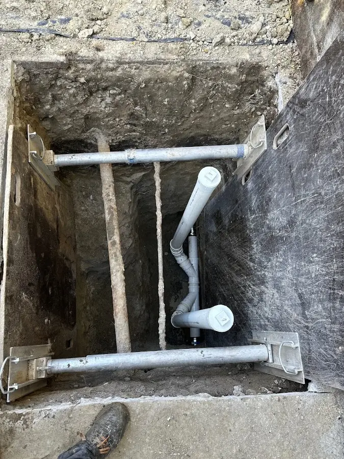 Experienced plumber completing Gas Line Repair work in Boscawen
